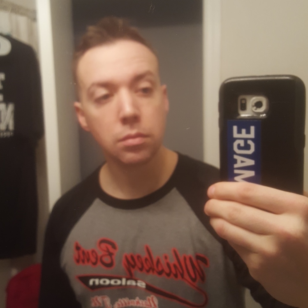 Meet your Posher, Cody